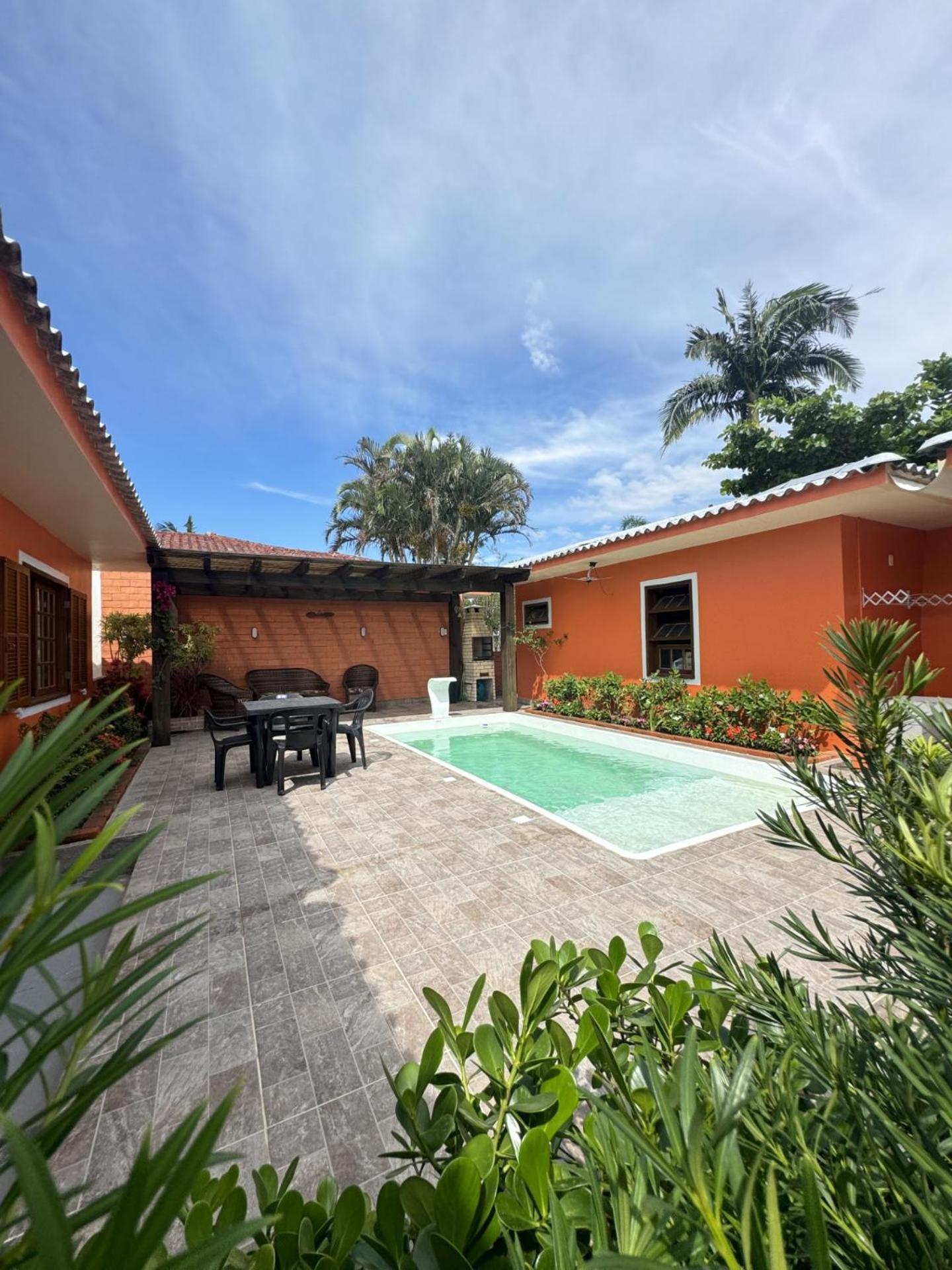 Rj Residencial Nosso Sonho Com Piscina A 120m Mar
